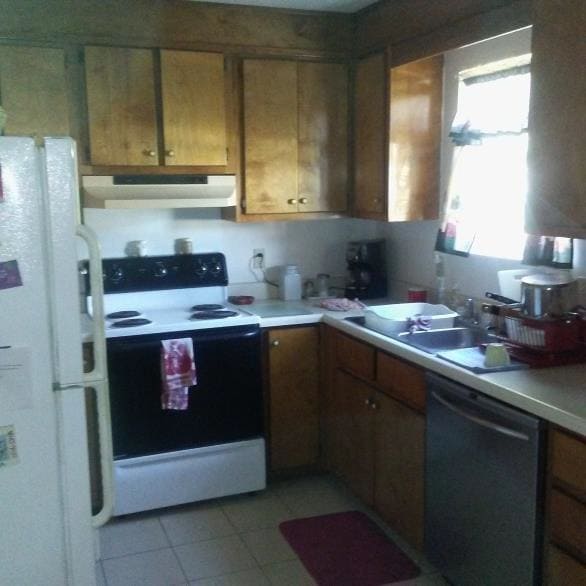 Stewart St Apartments in Tuscumbia, AL - Foto de edificio - Interior Photo