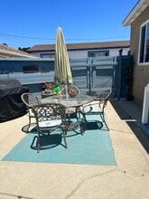 233 St Marys Dr in Oxnard, CA - Building Photo - Building Photo