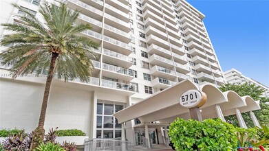 5701 Collins Ave, Unit 1606 in Miami, FL - Building Photo - Building Photo