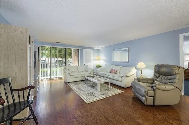 property at 8 9th St