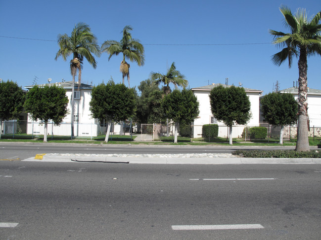 2019 E Alondra Blvd in Compton, CA - Building Photo - Building Photo