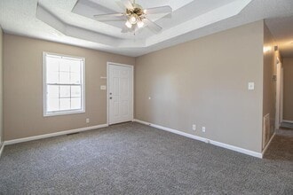 101 Monarch Ln in Clarksville, TN - Building Photo - Building Photo