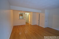 34 Gardner St, Unit 1 in Boston, MA - Building Photo - Building Photo