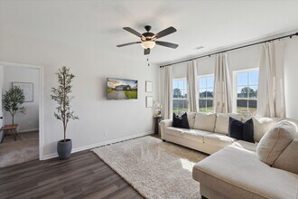 1913 Arnall Dr in Allenhurst, GA - Building Photo - Building Photo