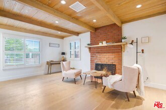 4437 Vantage Ave in Los Angeles, CA - Building Photo - Building Photo