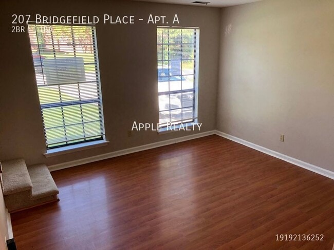 207 Bridgefield Pl in Durham, NC - Building Photo - Building Photo