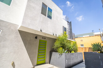 5122 Cahuenga Blvd in North Hollywood, CA - Building Photo - Building Photo