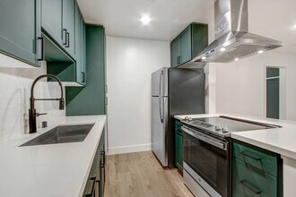 1333 N Martel in Los Angeles, CA - Building Photo - Building Photo