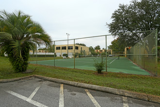 Aztec Villa Apartments in Panama City, FL - Foto de edificio - Building Photo