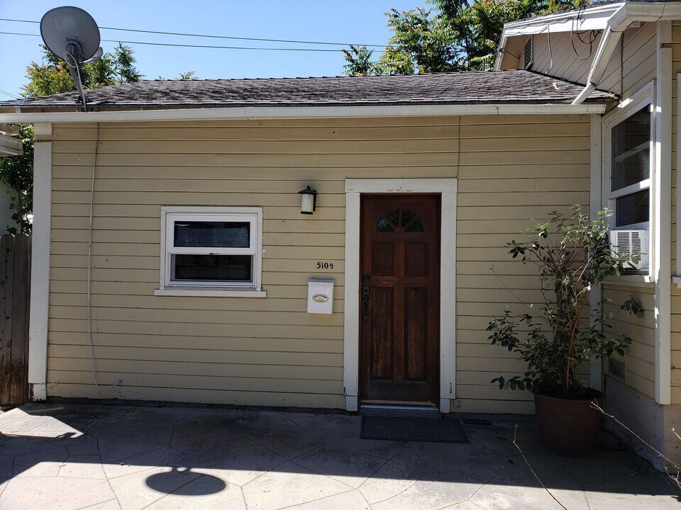 510 6th St in Paso Robles, CA - Building Photo