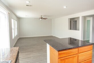 6525 Cedar Waxwing St in North Las Vegas, NV - Building Photo - Building Photo