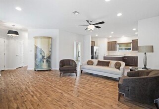 732 Fortrose Ter in Pflugerville, TX - Building Photo - Building Photo