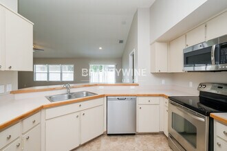 4608 Whitetail Ln in New Port Richey, FL - Building Photo - Building Photo