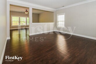 123 Farmers Folly Dr in Mooresville, NC - Building Photo - Building Photo