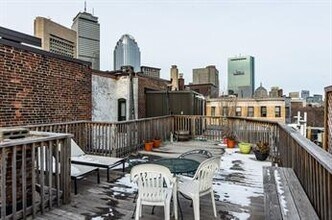 15 Blackwood St-Unit -4 in Boston, MA - Building Photo - Building Photo