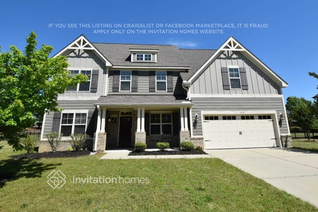 property at 552 Adams Point Dr
