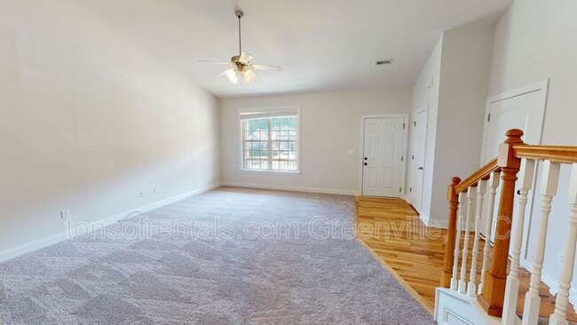 939 Squires Pt in Duncan, SC - Building Photo - Building Photo