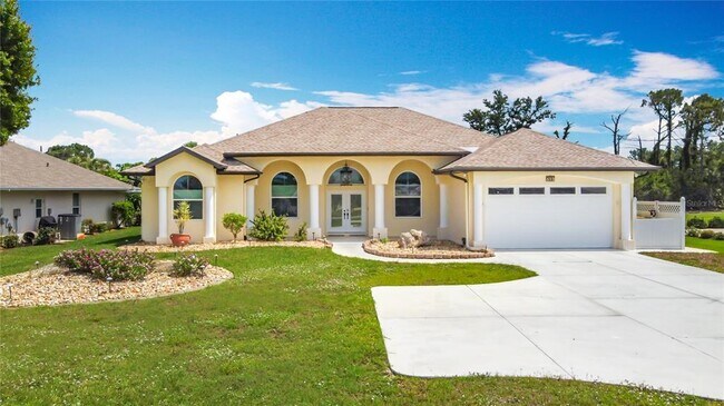 property at 613 Boundary Blvd