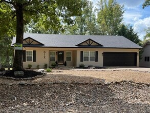 6 Hendaye Ln in Hot Springs Village, AR - Building Photo - Building Photo