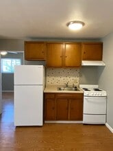 2 Chateau Dr in Fairview Heights, IL - Building Photo - Building Photo