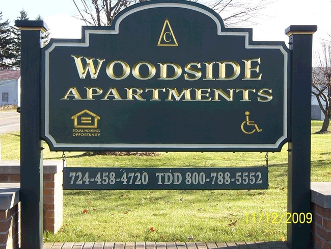 Woodside Apartments in Grove City, PA - Foto de edificio - Building Photo