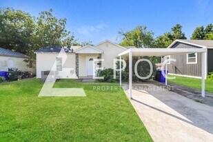 704 Tiffin Ave in Norman, OK - Building Photo