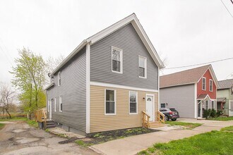 4301 Bailey Ave in Cleveland, OH - Building Photo - Building Photo