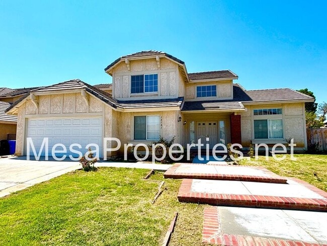 property at 14581 King Canyon Rd