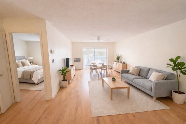 property at 25 Custer St