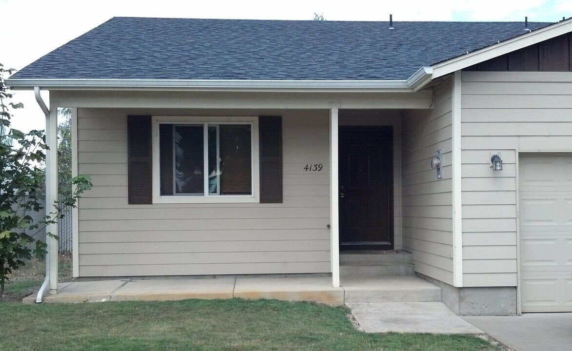 4139-4139 Marshall Ave in Eugene, OR - Building Photo