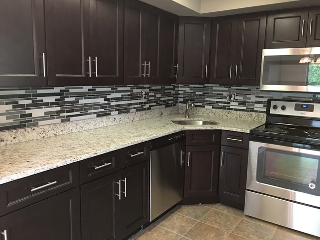 property at 1001 Berwyck Ct