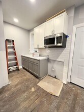 1251 W Rosemont Ave in Chicago, IL - Building Photo - Building Photo