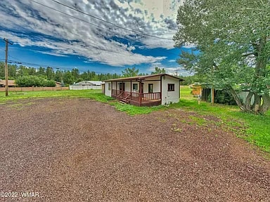 property at 2580 Poplar Dr