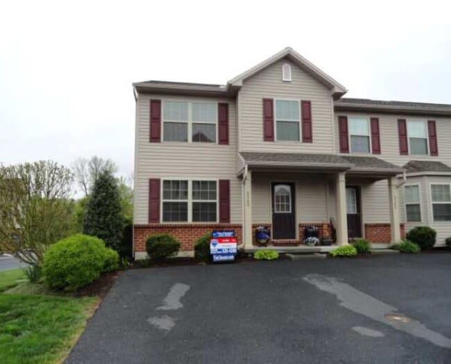 property at 6360 Creekbend Dr