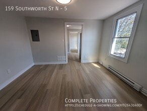 159 Southworth St N in Welland, ON - Building Photo - Building Photo