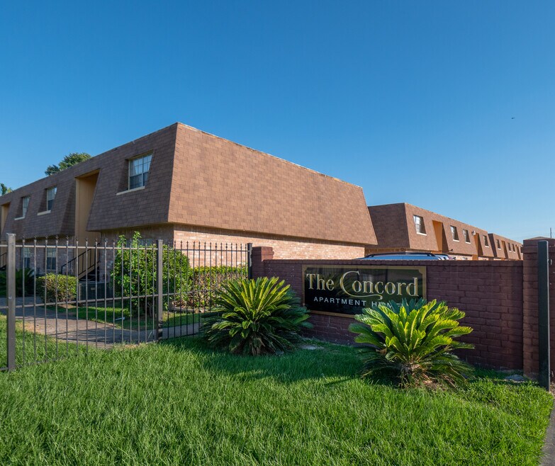 Royal Neches Apartments Port Neches, TX Apartments For Rent