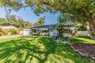 6206 S Kelly Rd in Tampa, FL - Building Photo - Building Photo