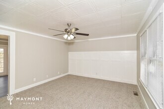 2044 Dinsmore Rd in Clarksville, TN - Building Photo - Building Photo