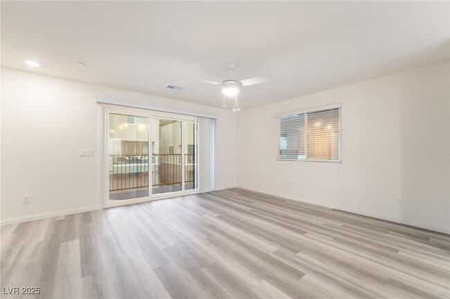 6858 Truffle Gray St