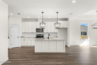 9019 Laird St in Panama City, FL - Building Photo - Building Photo