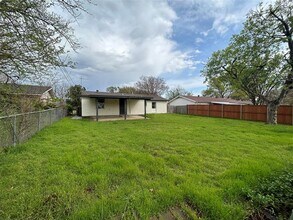 1307 Crestridge Dr in Plano, TX - Building Photo - Building Photo