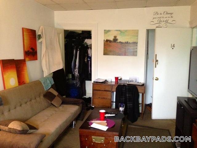 405 Beacon St in Boston, MA - Building Photo - Building Photo