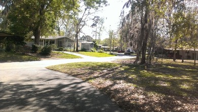 Sylvan Grove in Brooksville, FL - Building Photo - Building Photo