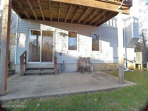 28 Bayview Ct in Long Branch, NJ - Building Photo - Building Photo
