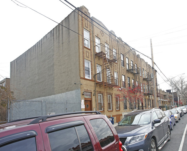 755 Thomas S Boyland St in Brooklyn, NY - Building Photo - Building Photo