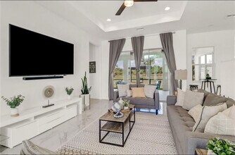 2662 2nd St NW in Naples, FL - Building Photo - Building Photo