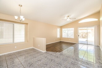 832 E Baylor Ln in Chandler, AZ - Foto de edificio - Building Photo