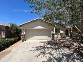 908 W Roeser Rd in Phoenix, AZ - Building Photo