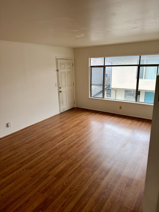 1034 W Iowa Ave, Unit Sunnyvale apartment in Sunnyvale, CA - Building Photo - Building Photo