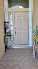 8175 Stirling Falls Cir in Sarasota, FL - Foto de edificio - Building Photo
